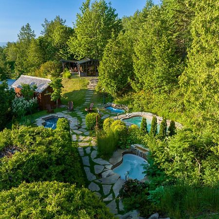 Auberge Des Falaises Ла-Мальбе Екстер'єр фото