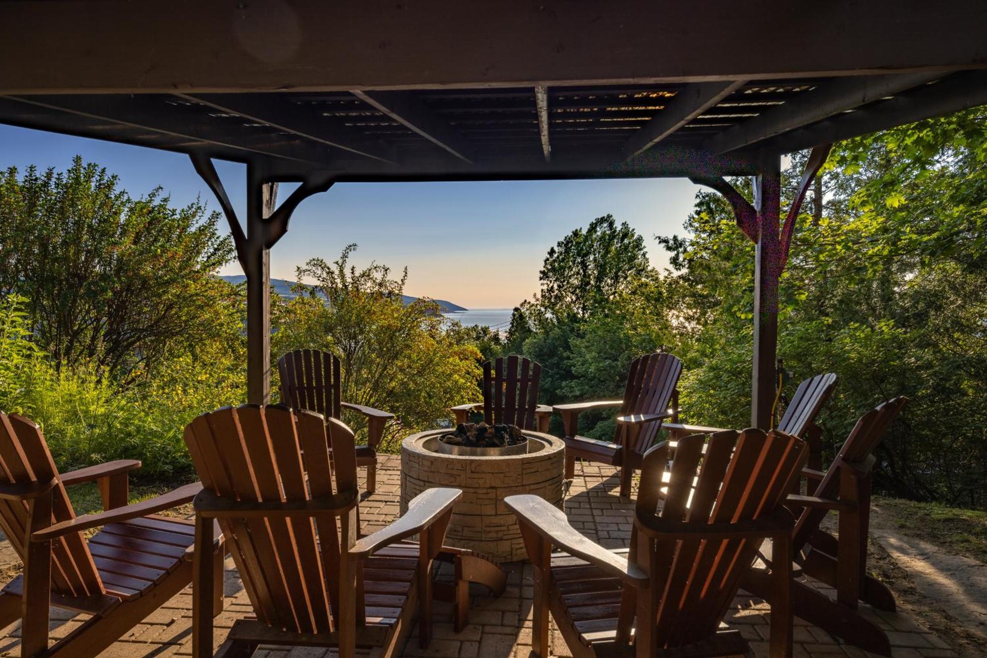 Auberge Des Falaises Ла-Мальбе Екстер'єр фото